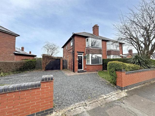 House for sale in Meole Brace, Frankwell
