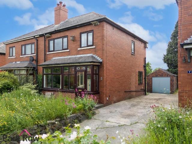 House for sale in Micklefield, West Yorkshire