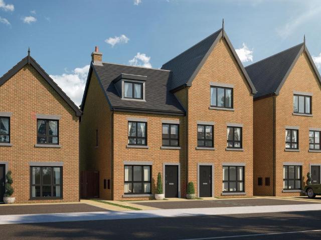House for sale in Burnedge, Greater Manchester
