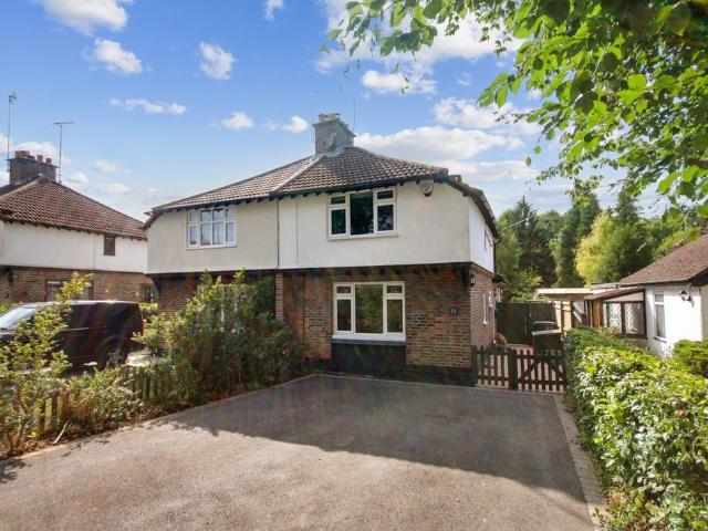 House for sale in Felbridge, Tandridge