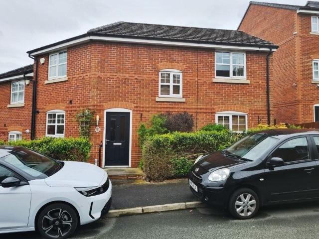 House for sale in Georgia, Greater Manchester