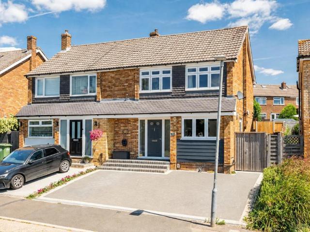 House for sale in Goffs Oak, Broxbourne