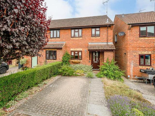 House for sale in Leighton-Linslade, Leighton Buzzard