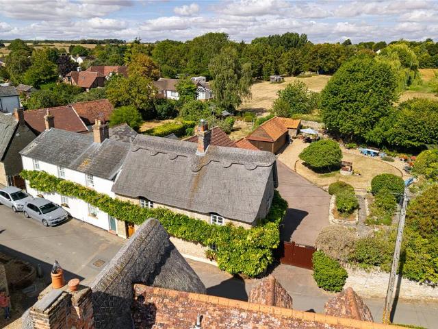 House for sale in Bedford