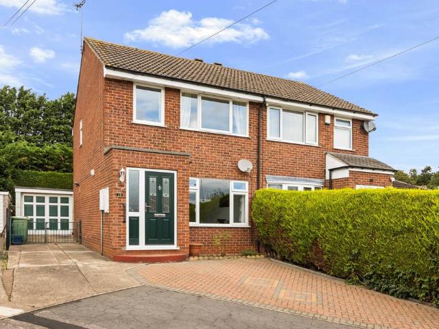 House for sale in Broughton, North Lincolnshire