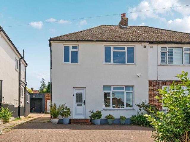 House for sale in Park Langley, Greater London