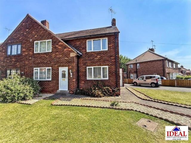 House for sale in Woodlands, South Yorkshire