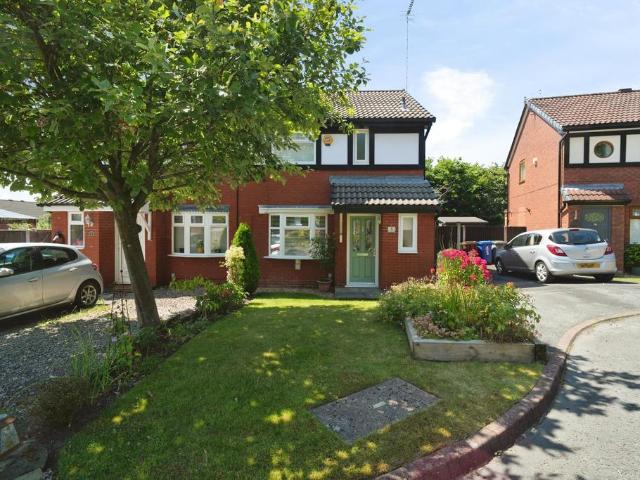 House for sale in New Springs, Wigan