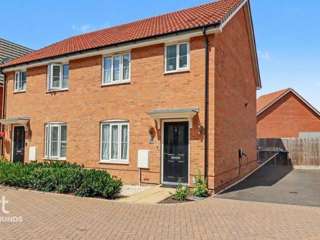 House for sale in Bedingfield, Suffolk