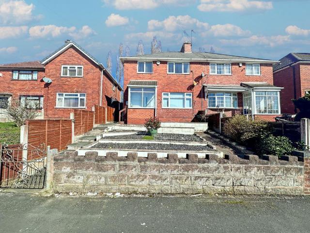 House for sale in Stone Cross, Wednesbury