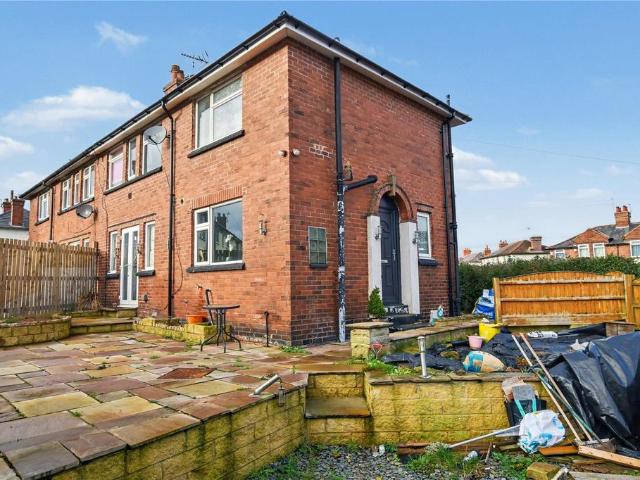 House for sale in Churwell, West Yorkshire