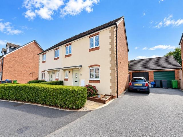 House for sale in Donnington, Telford and Wrekin