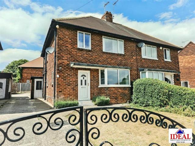 House for sale in Woodlands, South Yorkshire