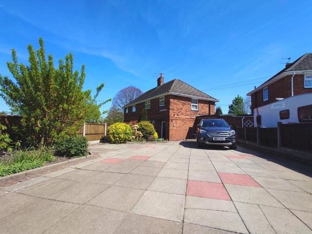 House for sale in Butterton, Staffordshire