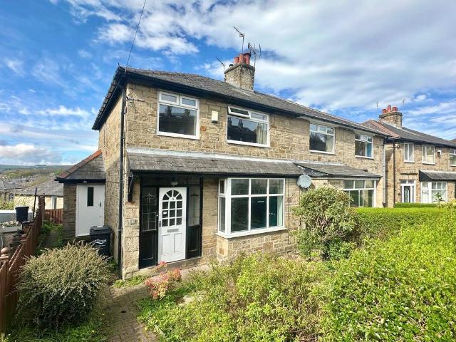 House for sale in Willowfield, Sowerby Bridge