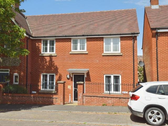 House for sale in Amesbury