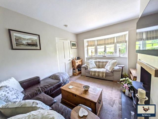 House for sale in Weir Quay, Devon