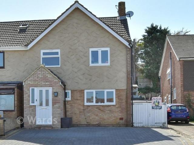 House for sale in Wayfield, Chatham