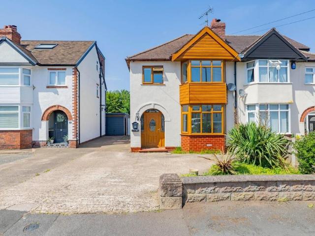 House for sale in Wollaston, Amblecote