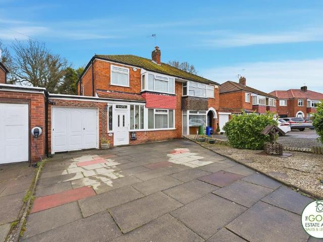 House for sale in Heald Green, Greater Manchester