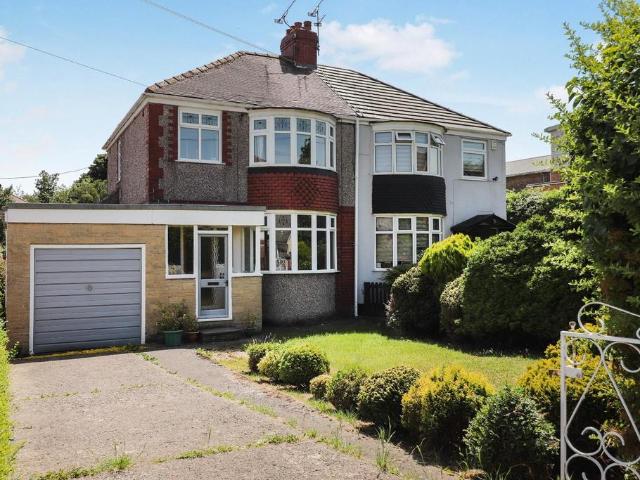 House for sale in Chapeltown, South Yorkshire