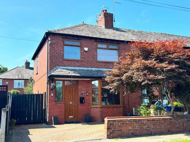 House for sale in Burnedge, Greater Manchester