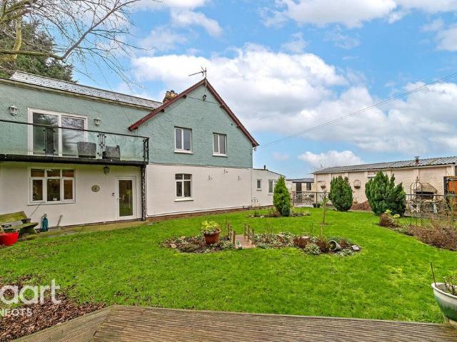 House for sale in Huntingdon, Cambridgeshire