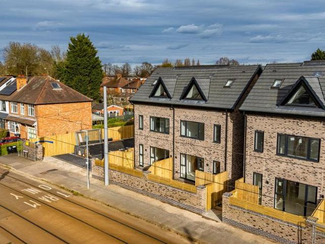 House for sale in Attenborough, East Midlands