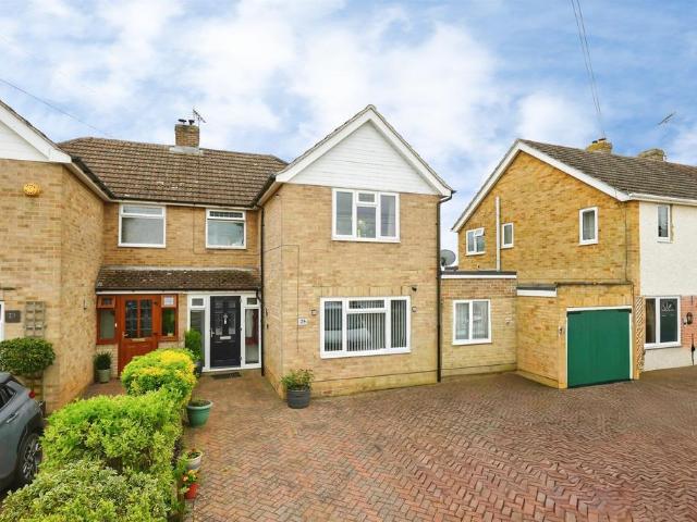 House for sale in Evershot, Oxfordshire