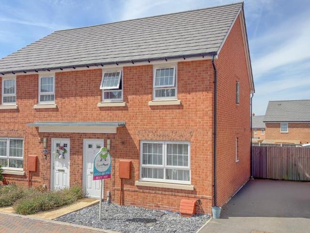 House for sale in Eggington, Bedfordshire