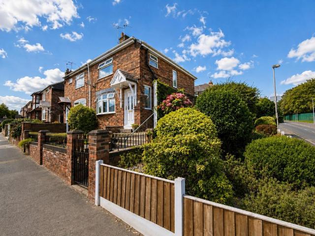 House for sale in Castle, Leftwich