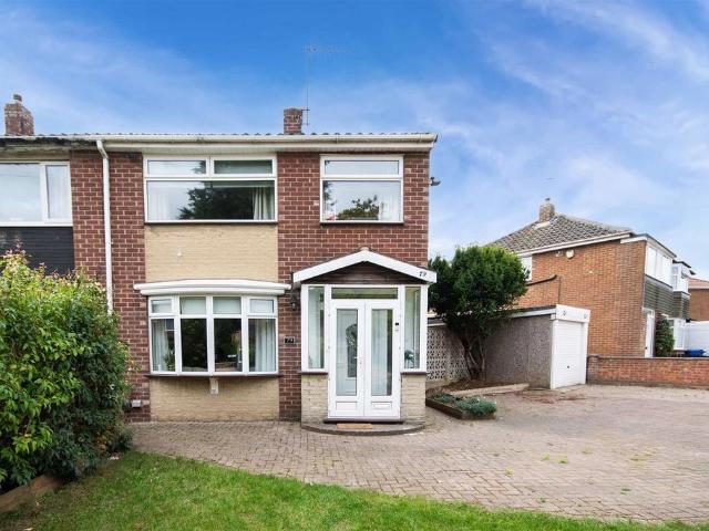 House for sale in Warmsworth, Doncaster