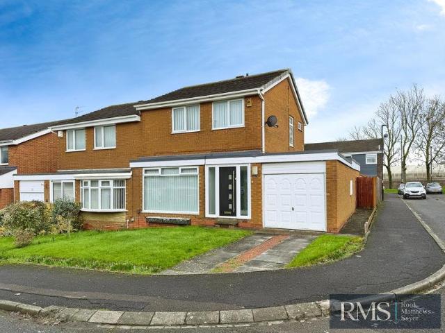 House for sale in Kenton, Tyne And Wear