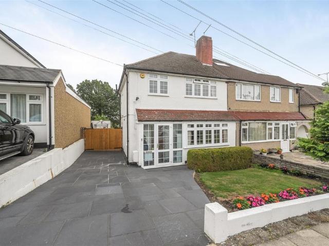 House for sale in Poverest, Greater London