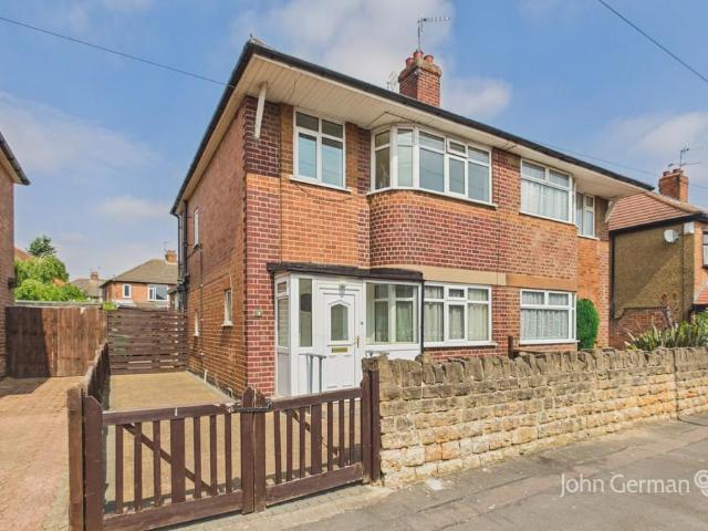 House for sale in Elmfield, Leicestershire
