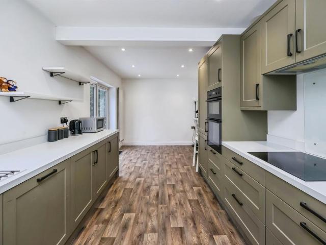 House for sale in Hucknall, East Midlands