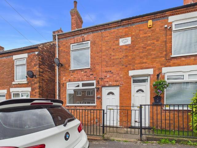 House for sale in Pinxton, Elmton