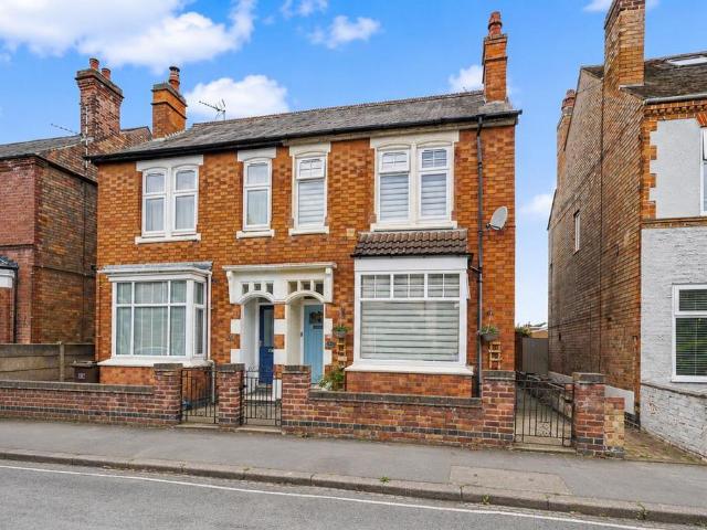 House for sale in Caldermill, East Midlands