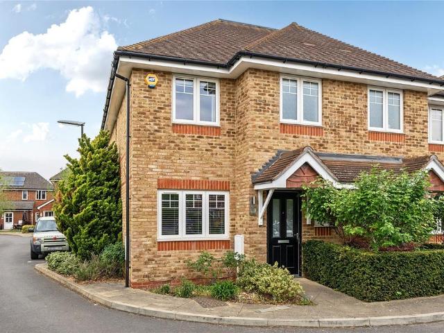 House for sale in Blackhills, Surrey