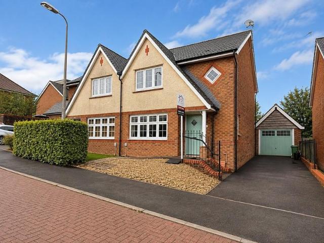 House for sale in Bryncae, Wales
