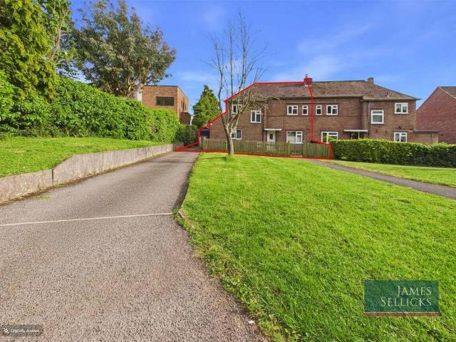 House for sale in Stanford On Avon, Leicestershire