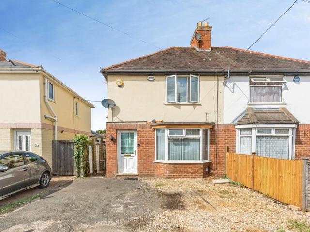 House for sale in Irchester