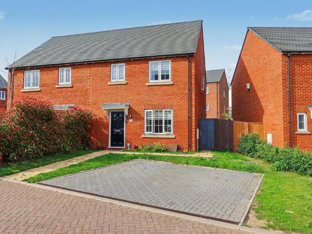 House for sale in Evershot, Oxfordshire