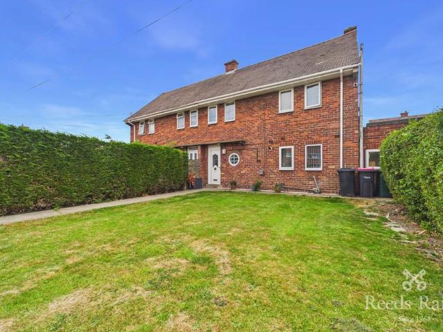 House for sale in Thurcroft, South Yorkshire