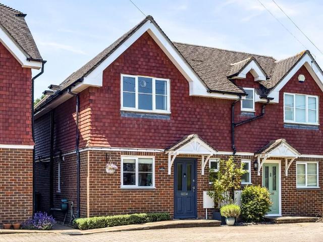House for sale in Horsham, West Sussex