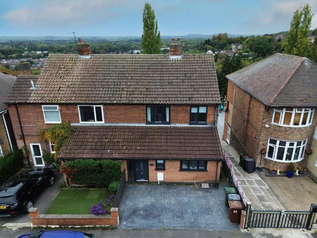 House for sale in Gedling, East Midlands