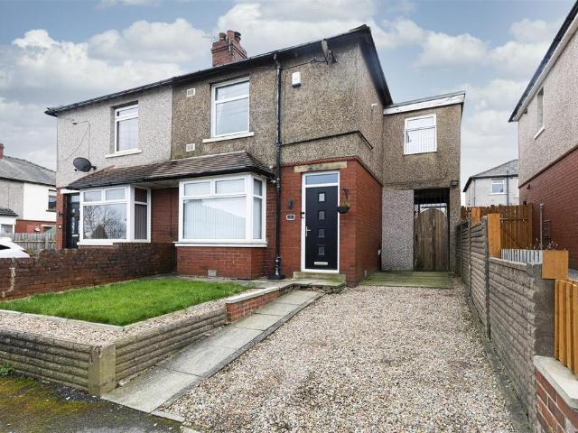 House for sale in Ainley Top, West Yorkshire