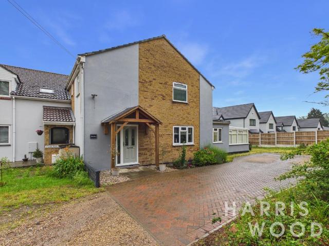 House for sale in Dale Hill, Essex
