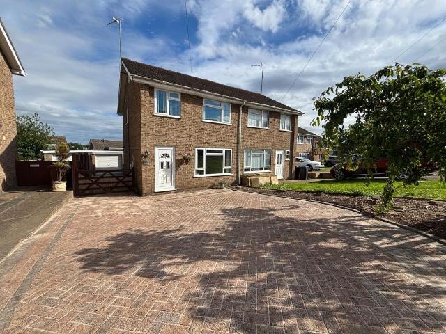 House for sale in Northampton, Northamptonshire