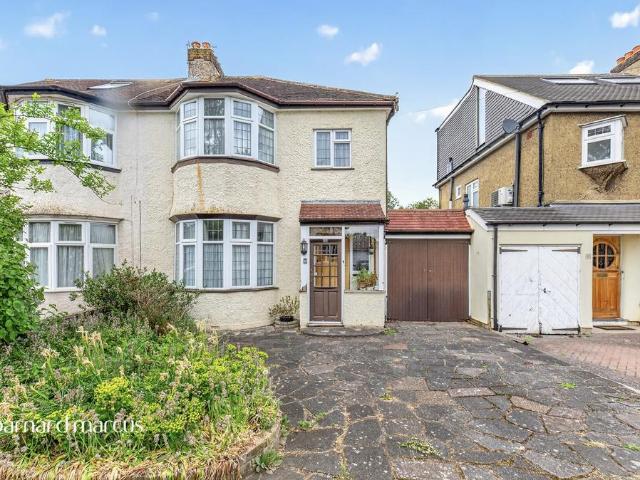 House for sale in Worcester Park, Greater London